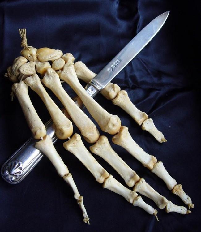 Boney's Silver Knife.JPG